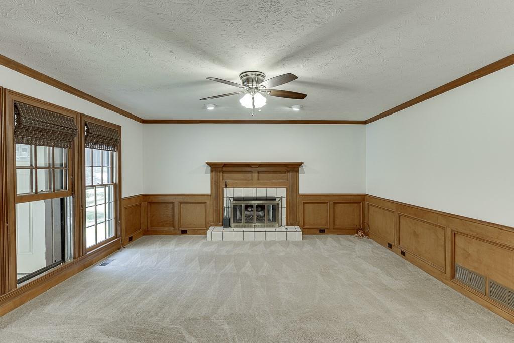 3250 Brownstone Court