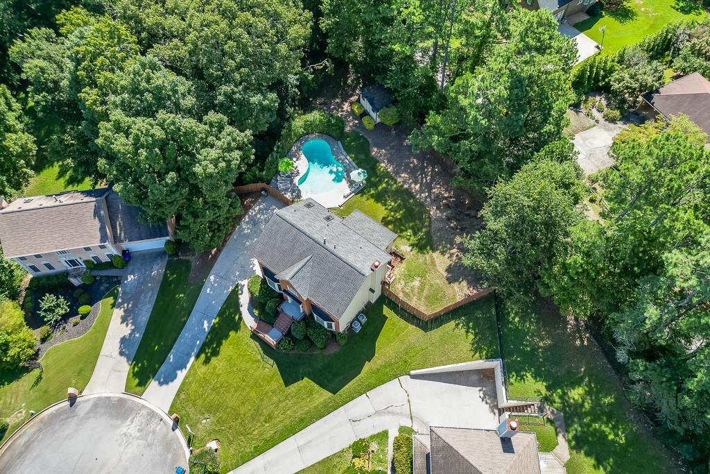 3250 Brownstone Court