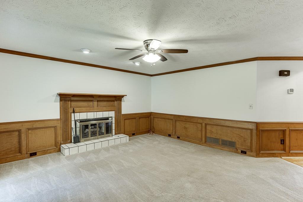 3250 Brownstone Court