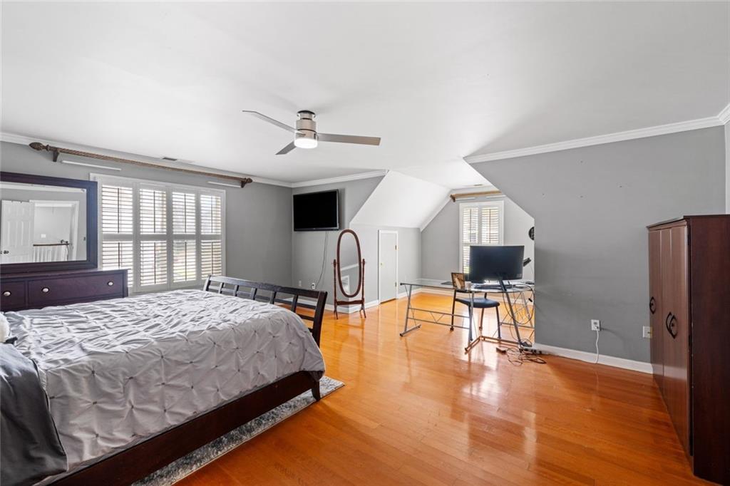 1567 Vine Leaf Drive