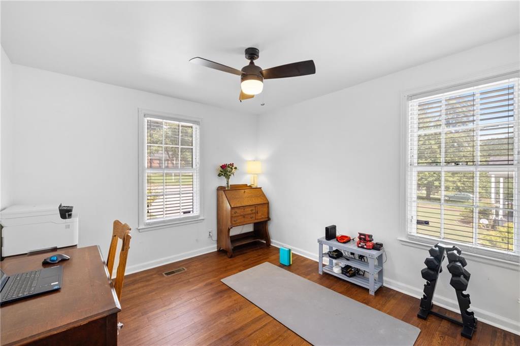 2427 Saint Patrick Street SE