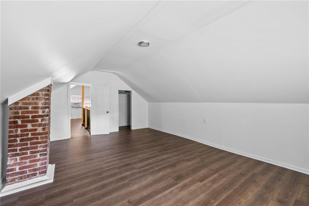 2427 Saint Patrick Street SE