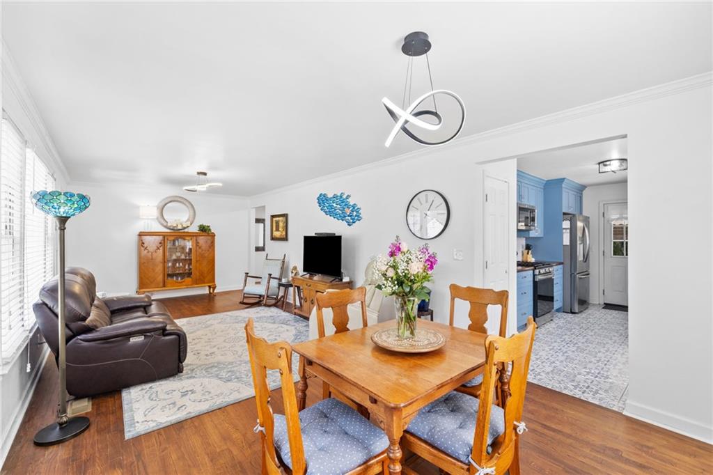 2427 Saint Patrick Street SE