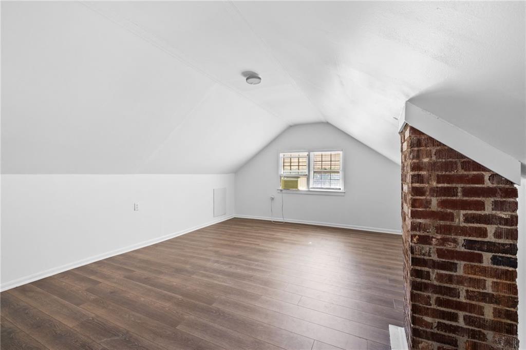 2427 Saint Patrick Street SE