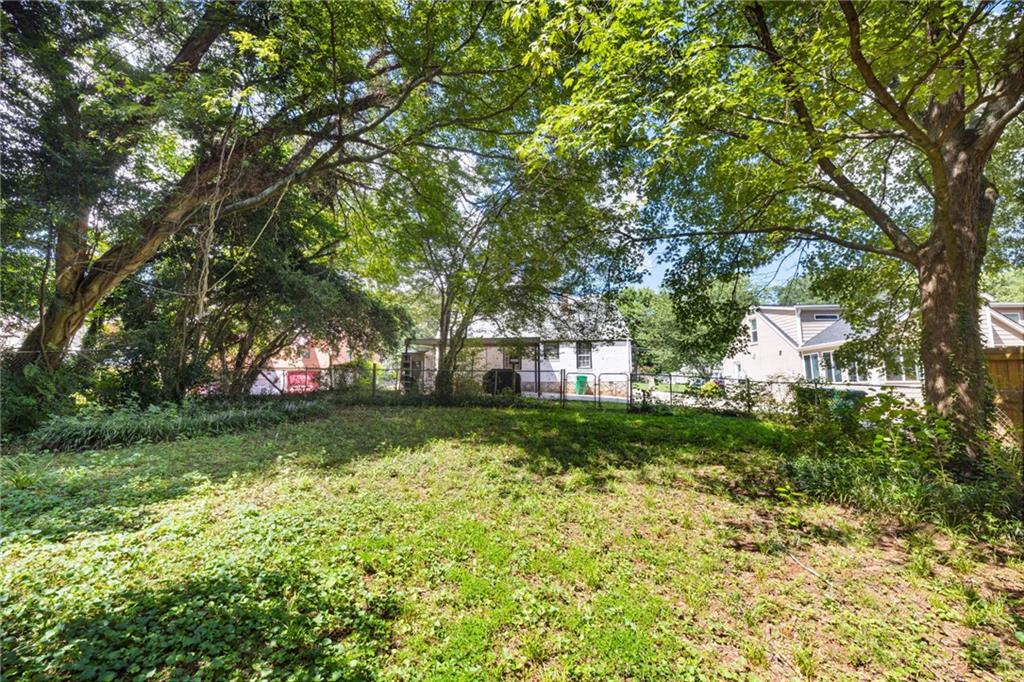 2427 Saint Patrick Street SE