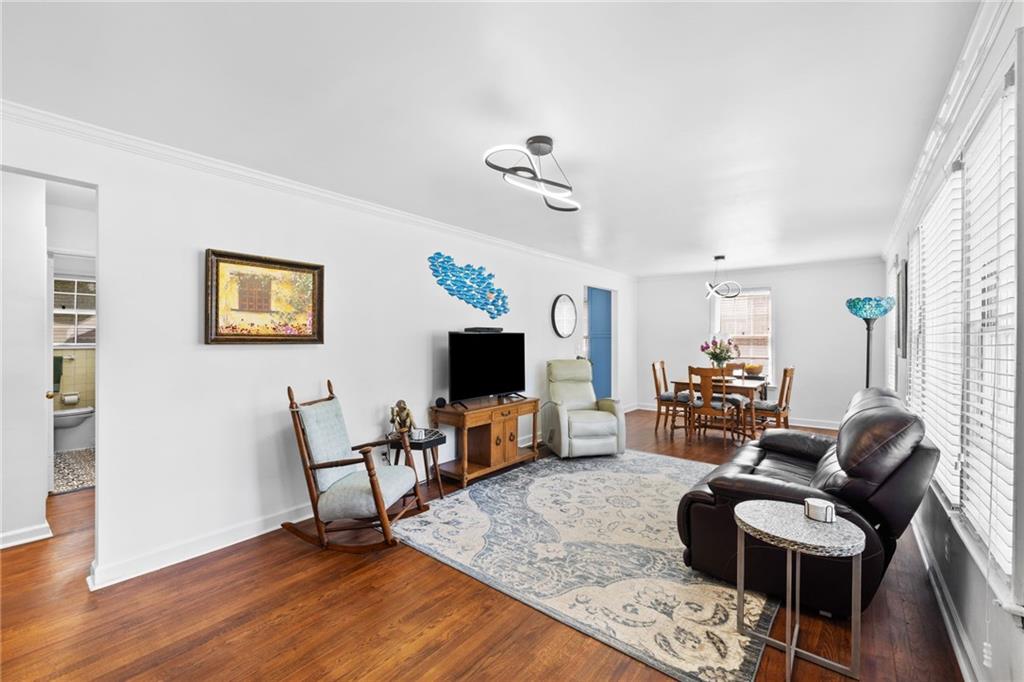 2427 Saint Patrick Street SE