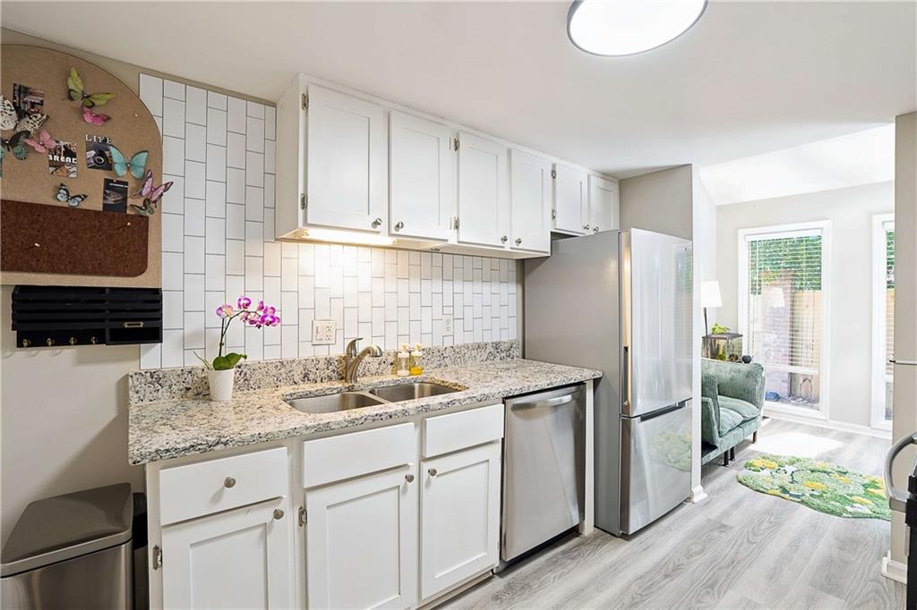 7750 Roswell Road Unit 5A