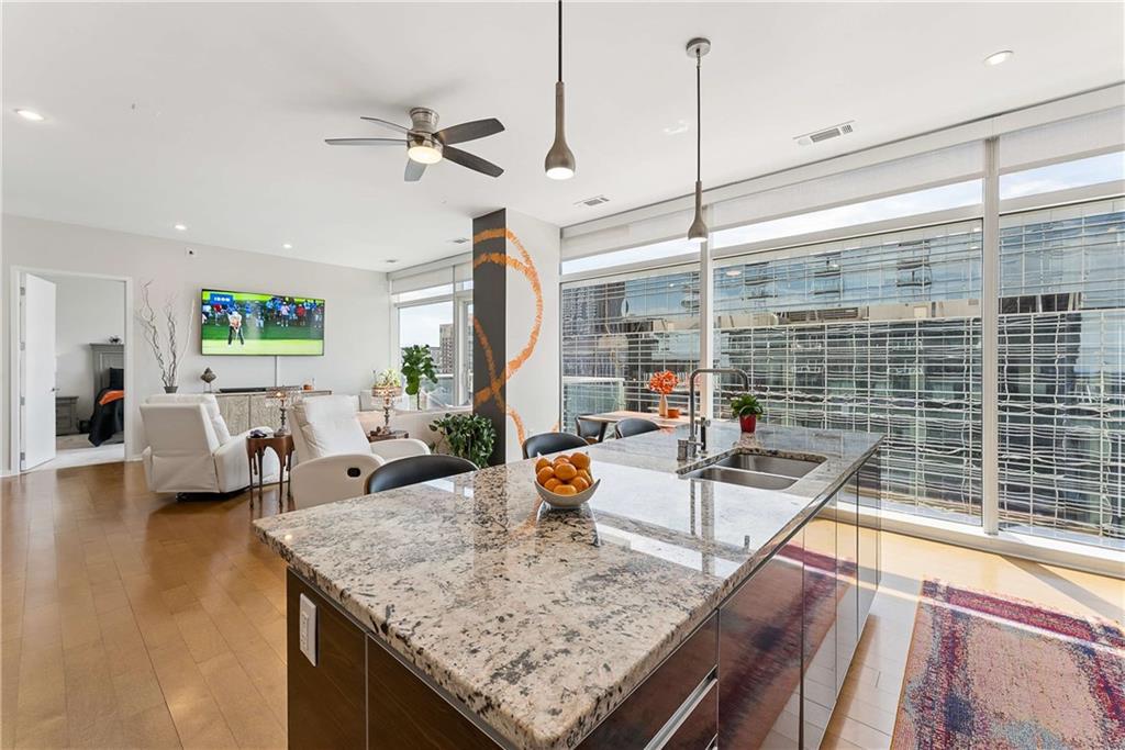 45 Ivan Allen Jr Boulevard NW Unit 1703