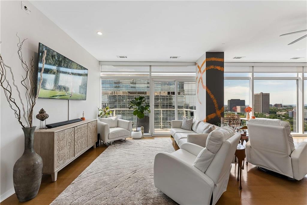45 Ivan Allen Jr Boulevard NW Unit 1703