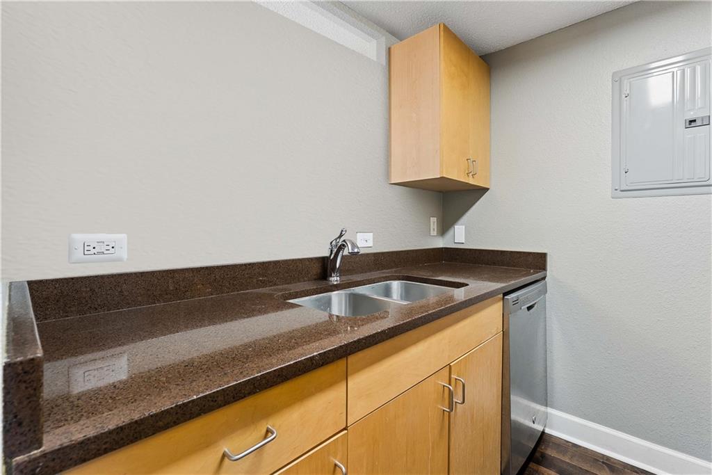 391 Ralph Mcgill Boulevard NE Unit H