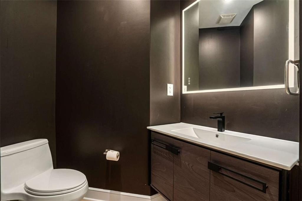 222 12th Street Unit 1107