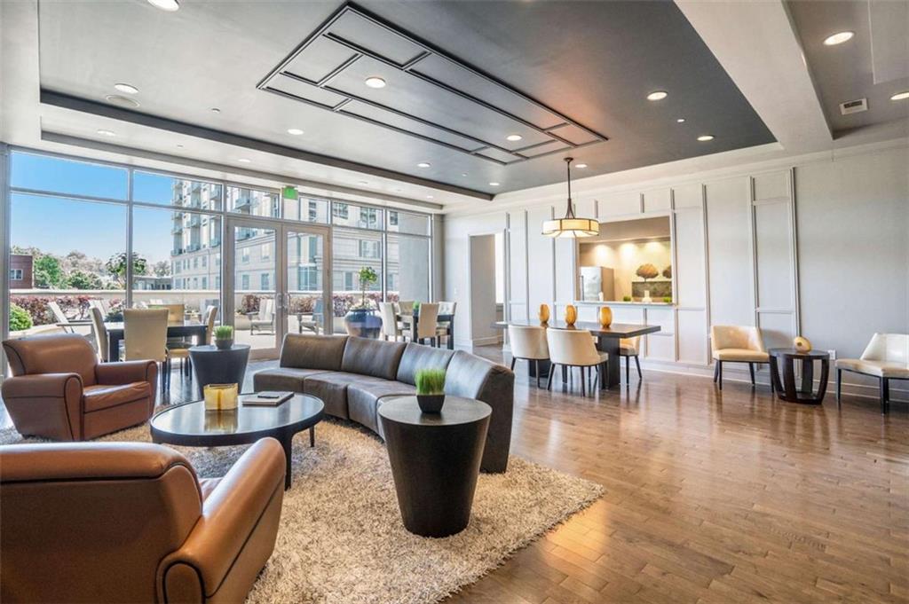 222 12th Street Unit 1107