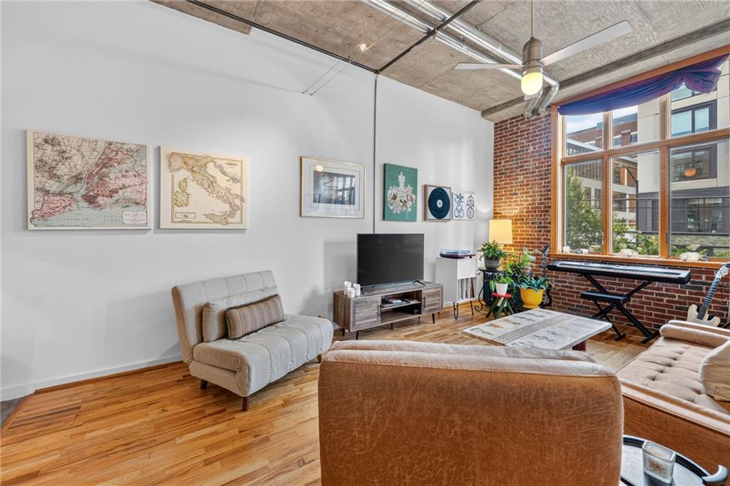 660 Glen Iris Drive NE Unit 207