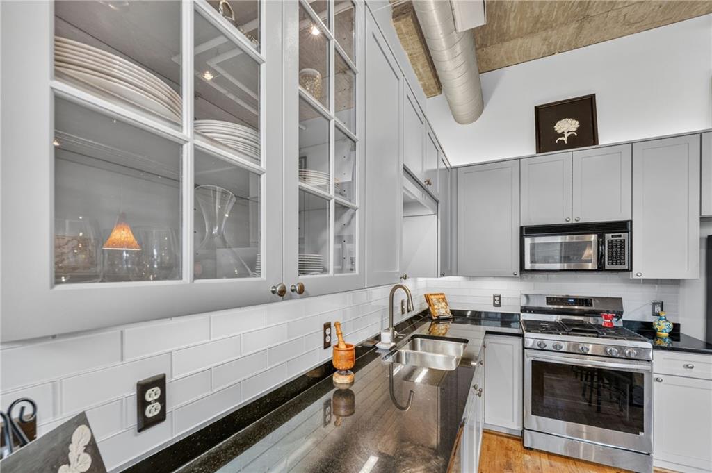 660 Glen Iris Drive NE Unit 207