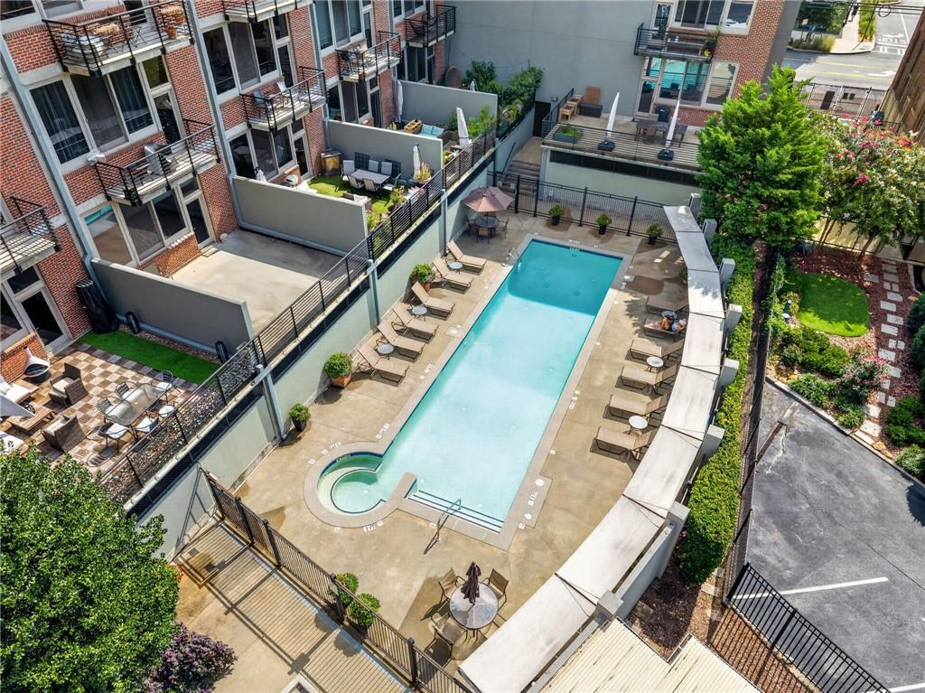 660 Glen Iris Drive NE Unit 207