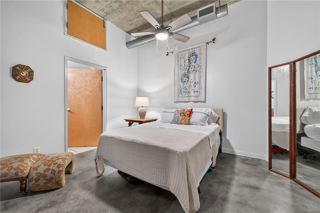 660 Glen Iris Drive NE Unit 207