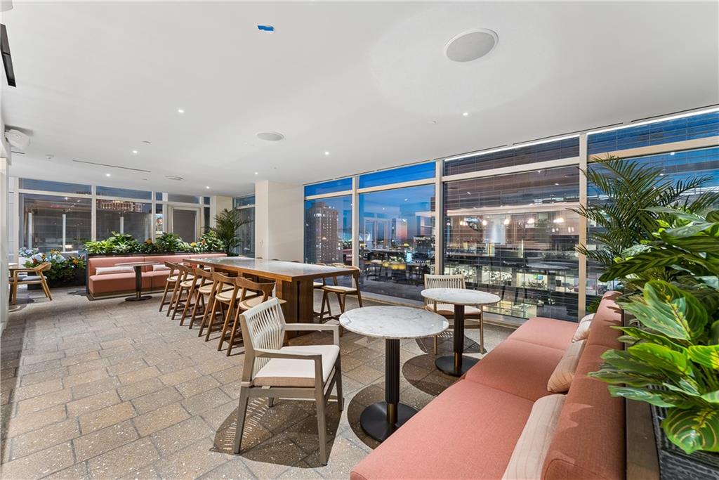 45 Ivan Allen Jr Boulevard Unit 1703