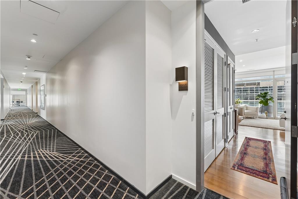 45 Ivan Allen Jr Boulevard Unit 1703