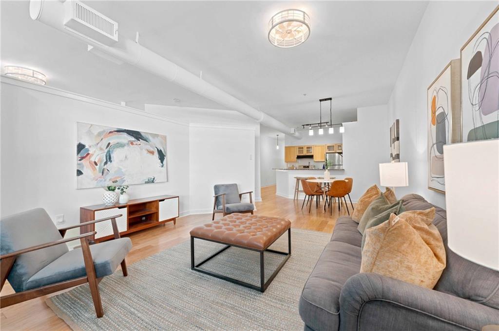 800 Peachtree Street NE Unit 8227