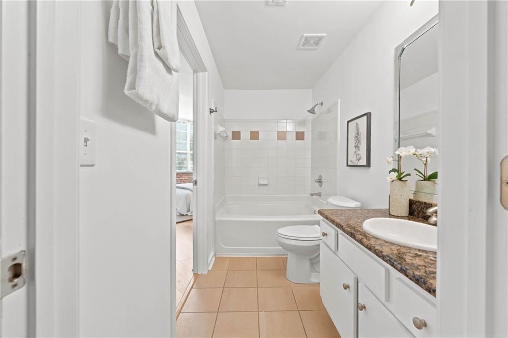 800 Peachtree Street NE Unit 8227