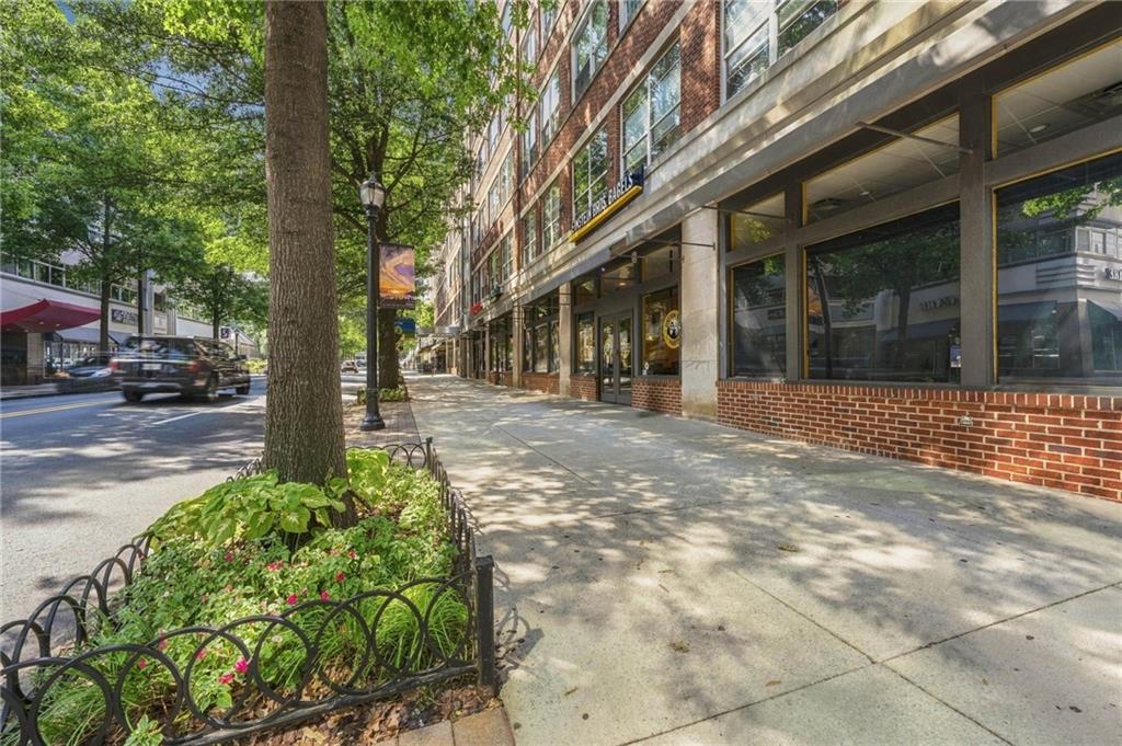 800 Peachtree Street NE Unit 8227