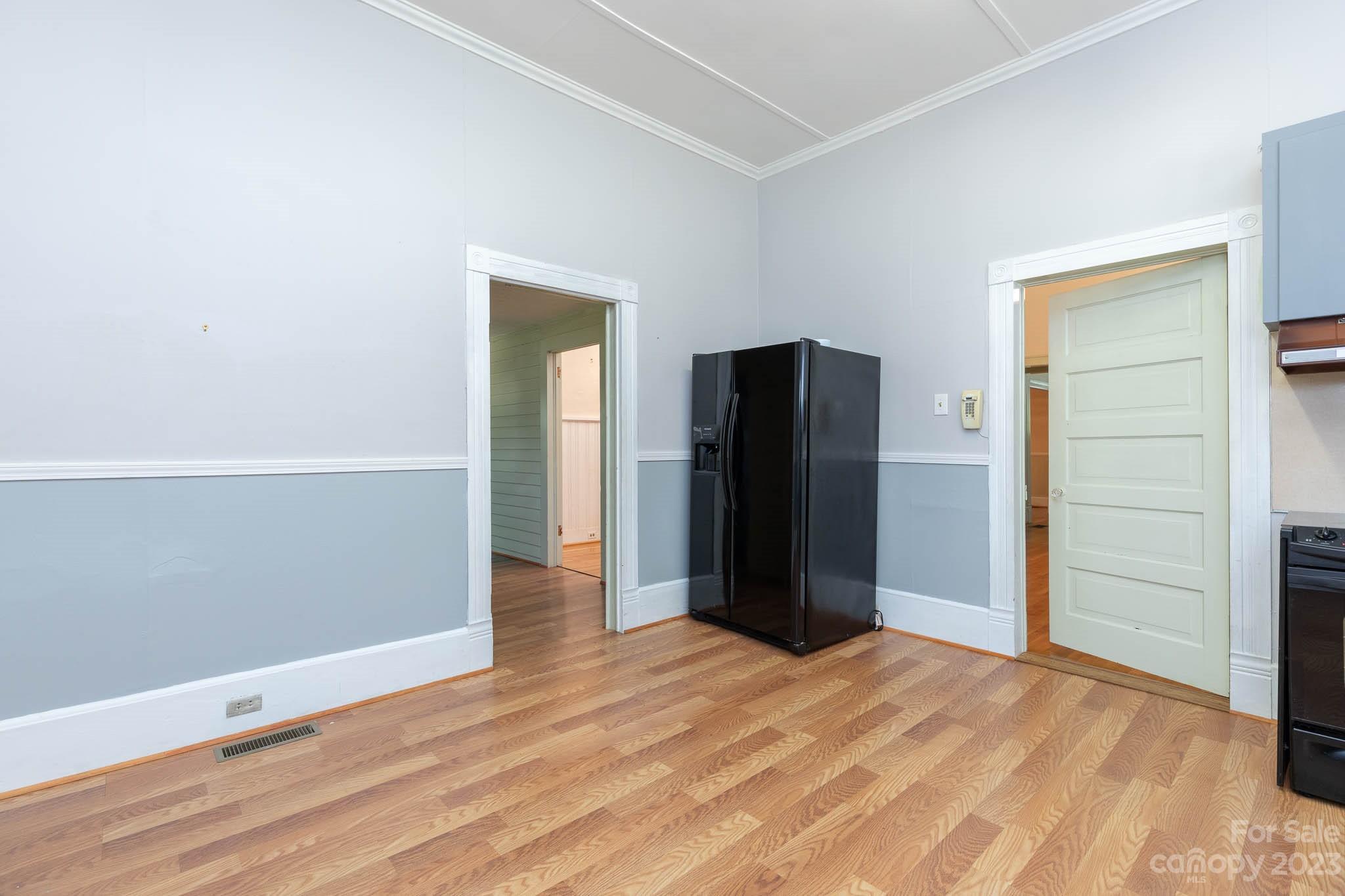 212 Calhoun Street