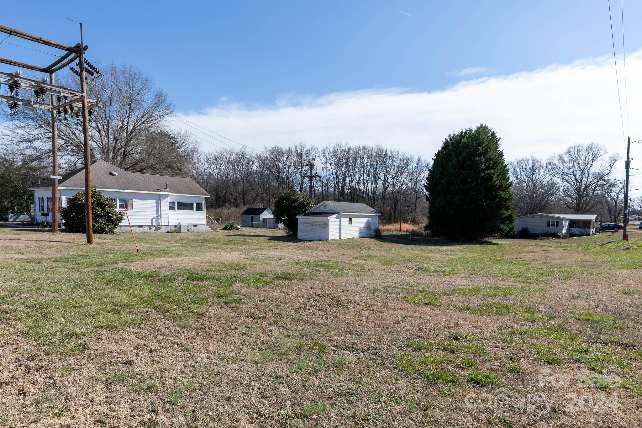 204 Hampshire Lane