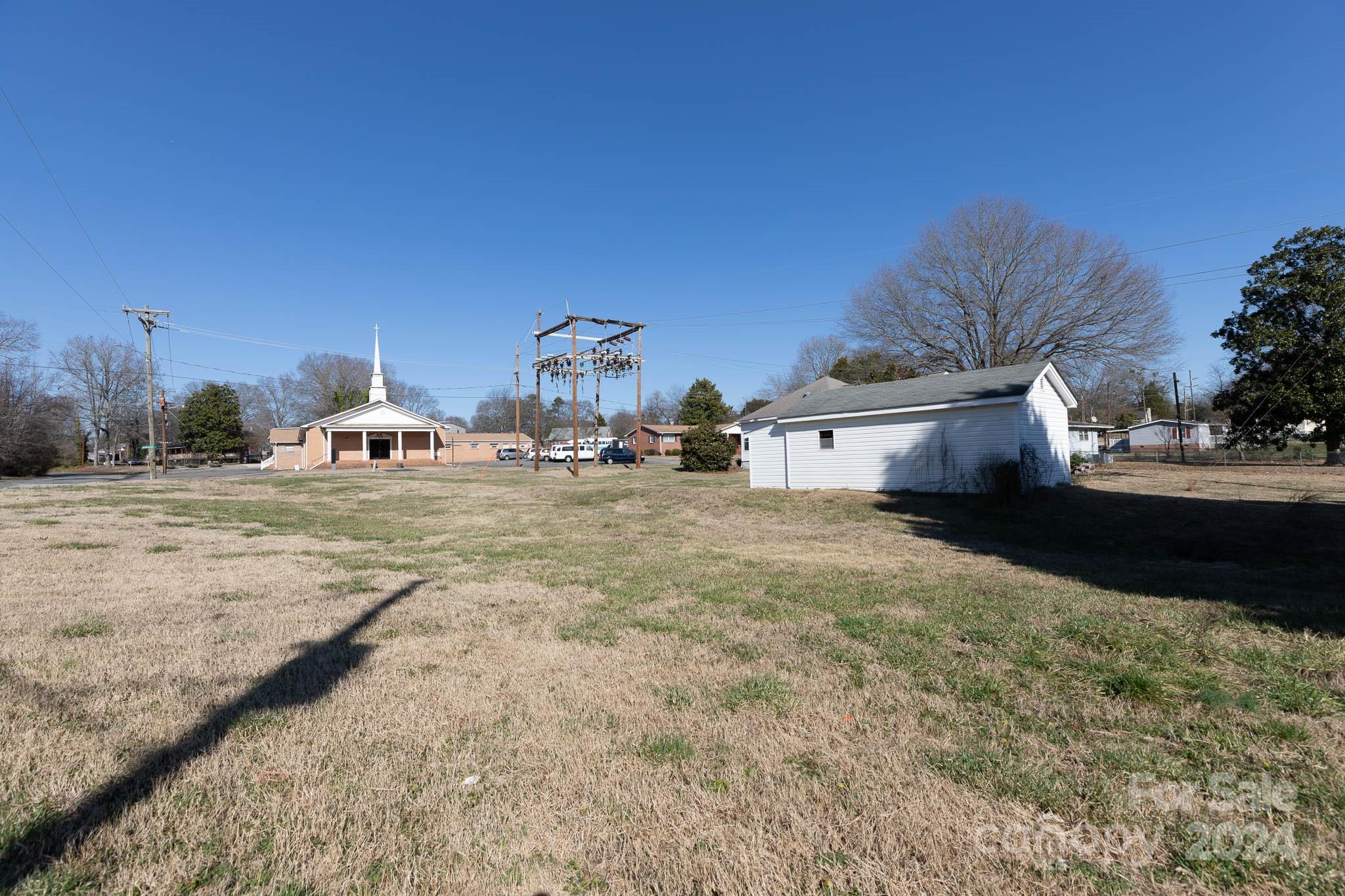 204 Hampshire Lane