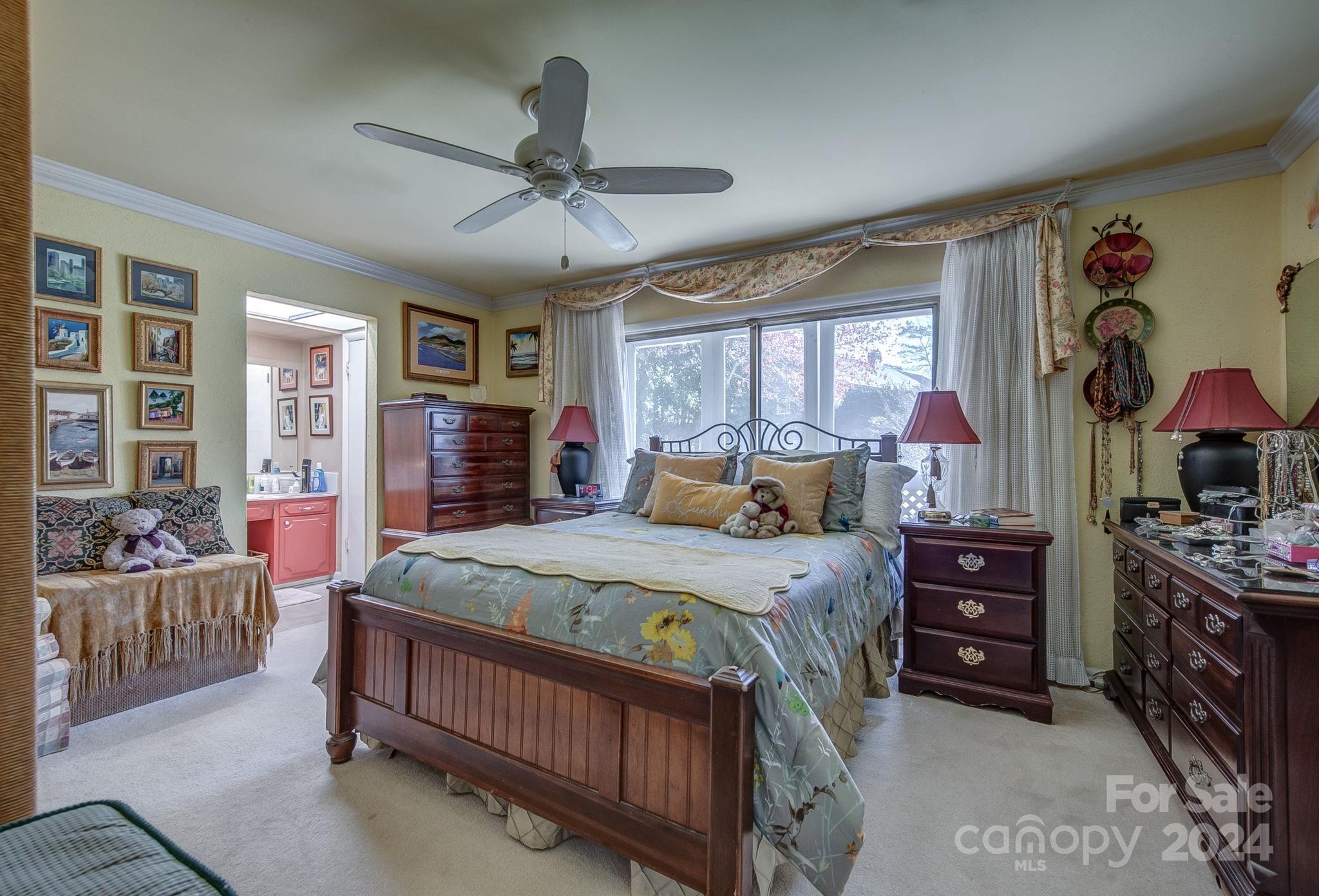 926 Sandswood Drive