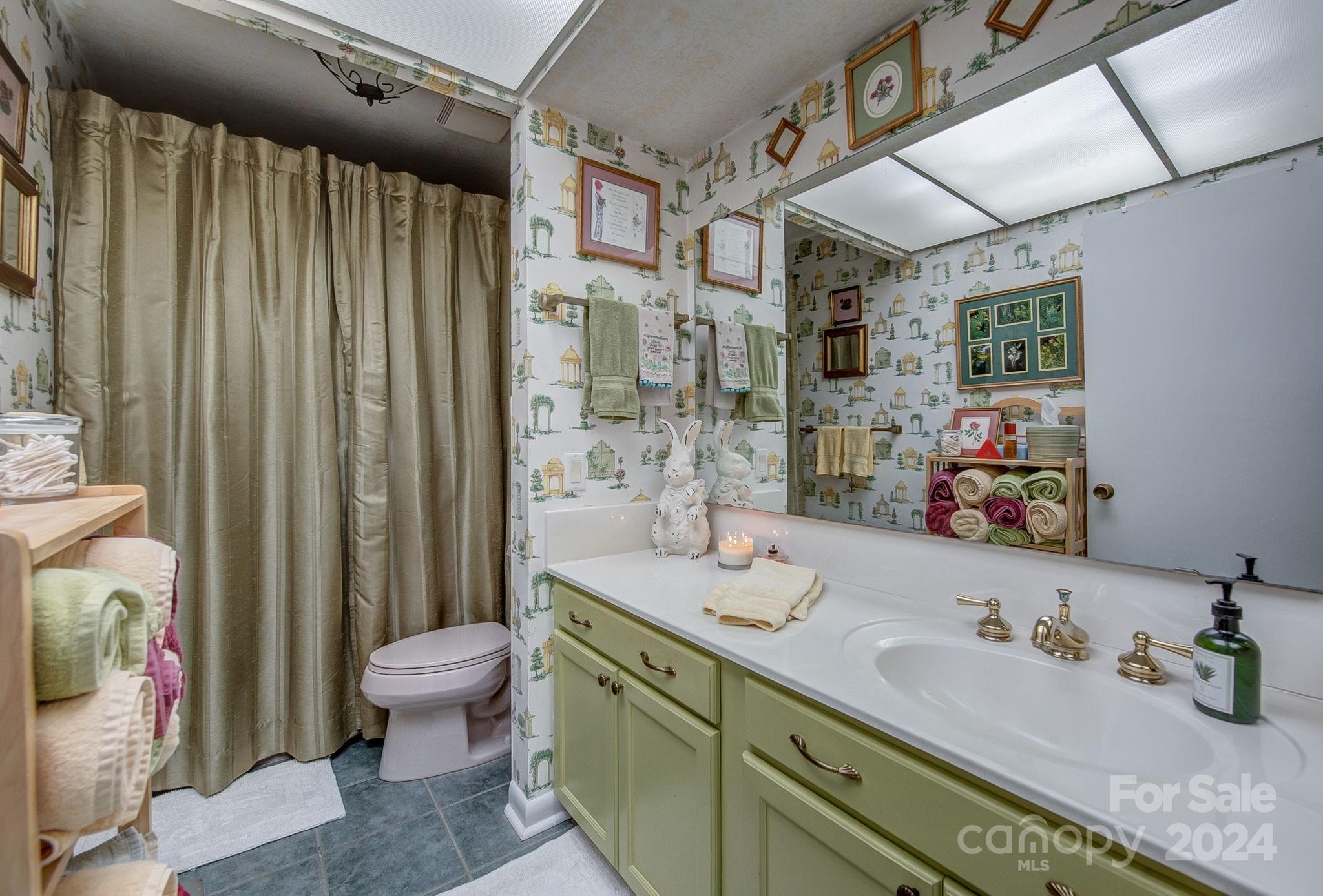 926 Sandswood Drive