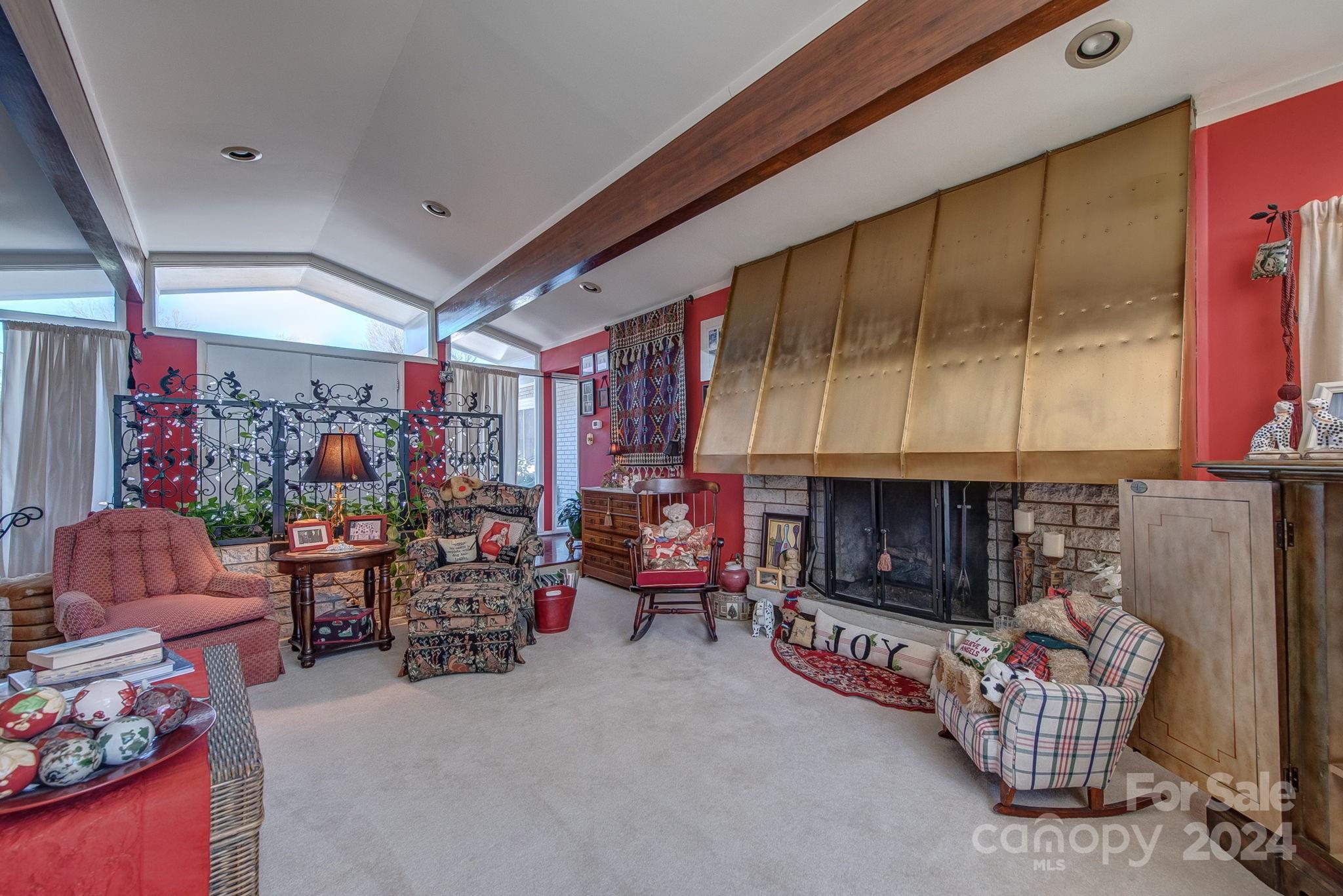 926 Sandswood Drive
