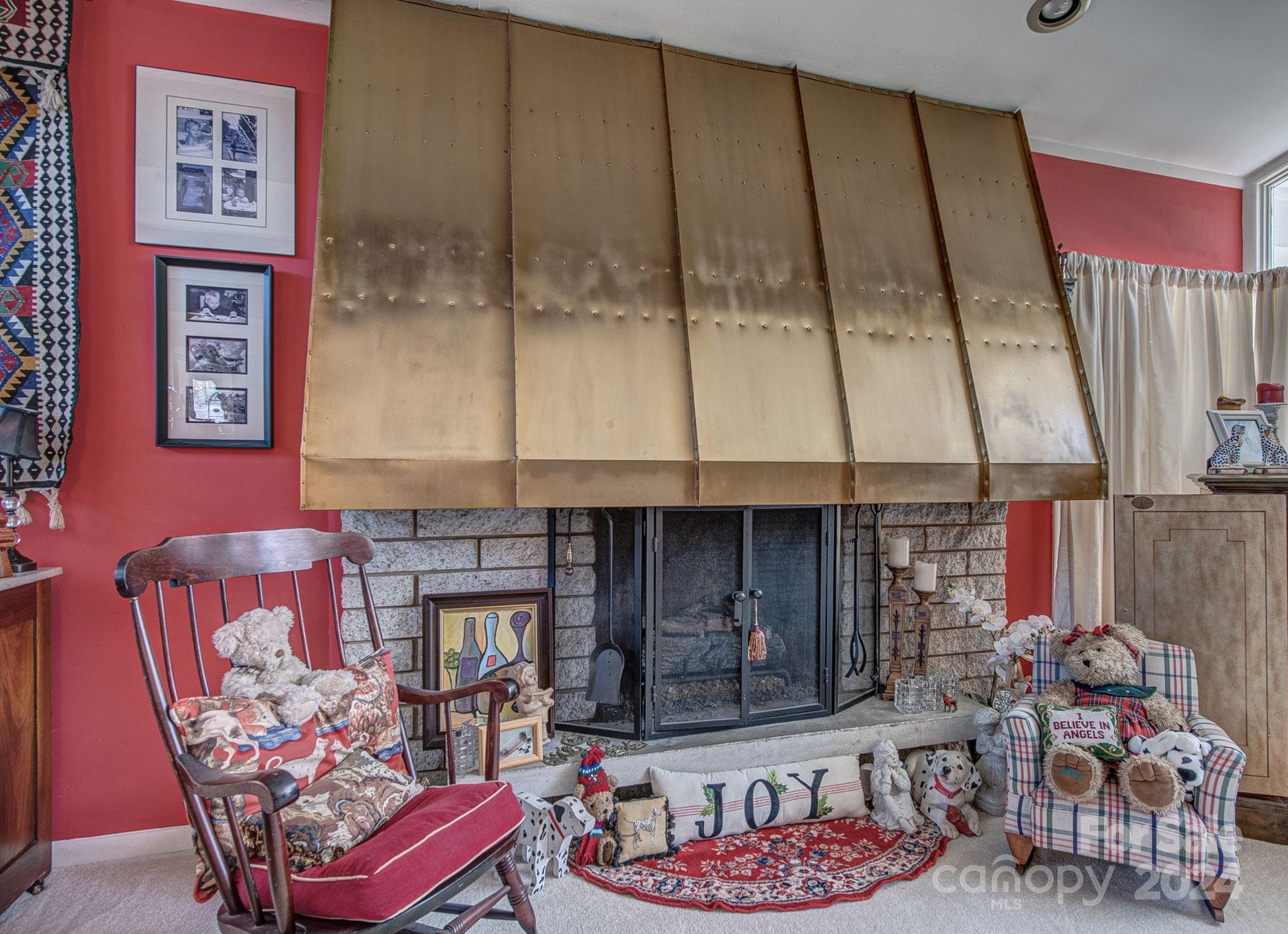 926 Sandswood Drive