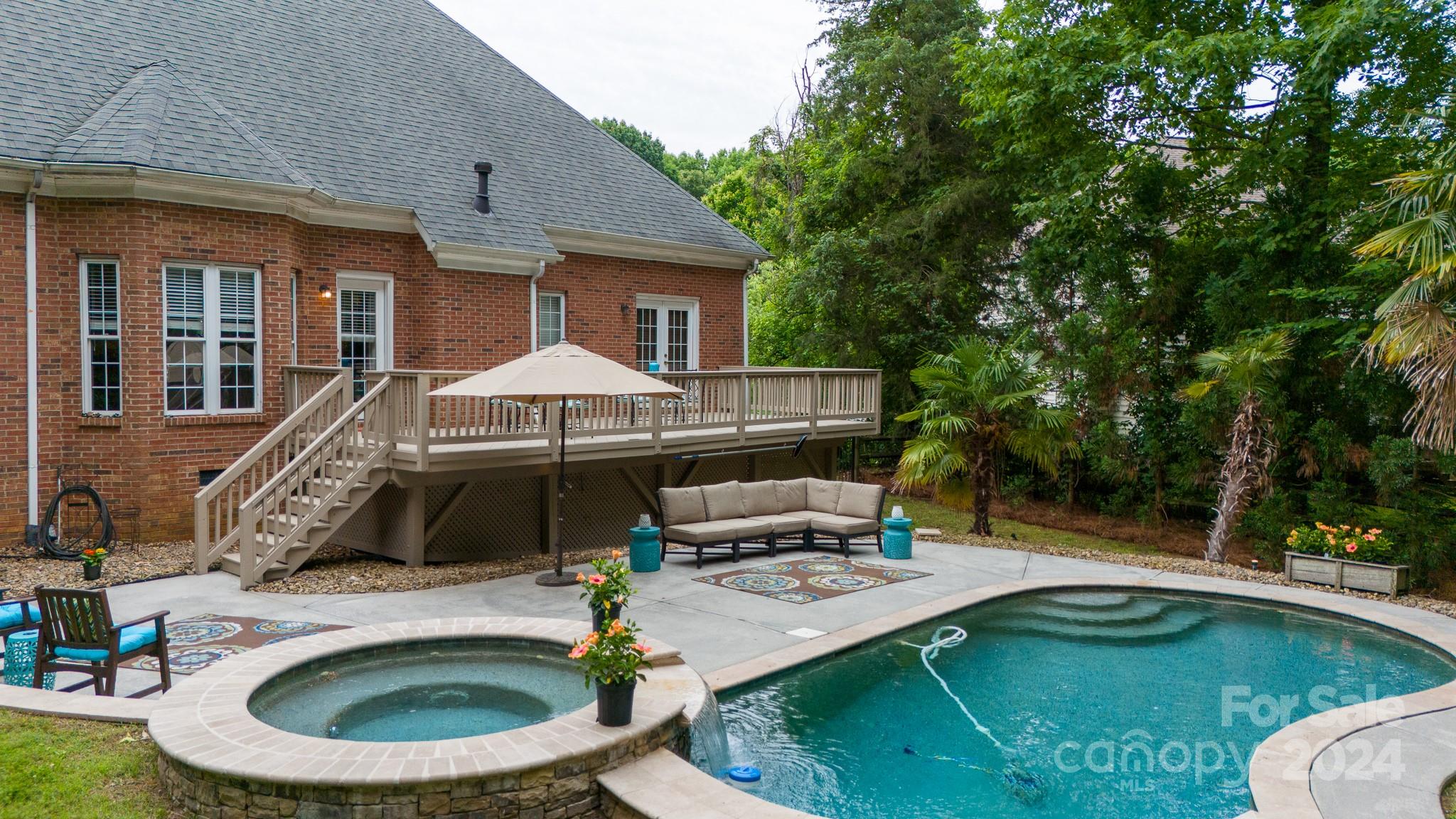 4237 Belle Meade Circle