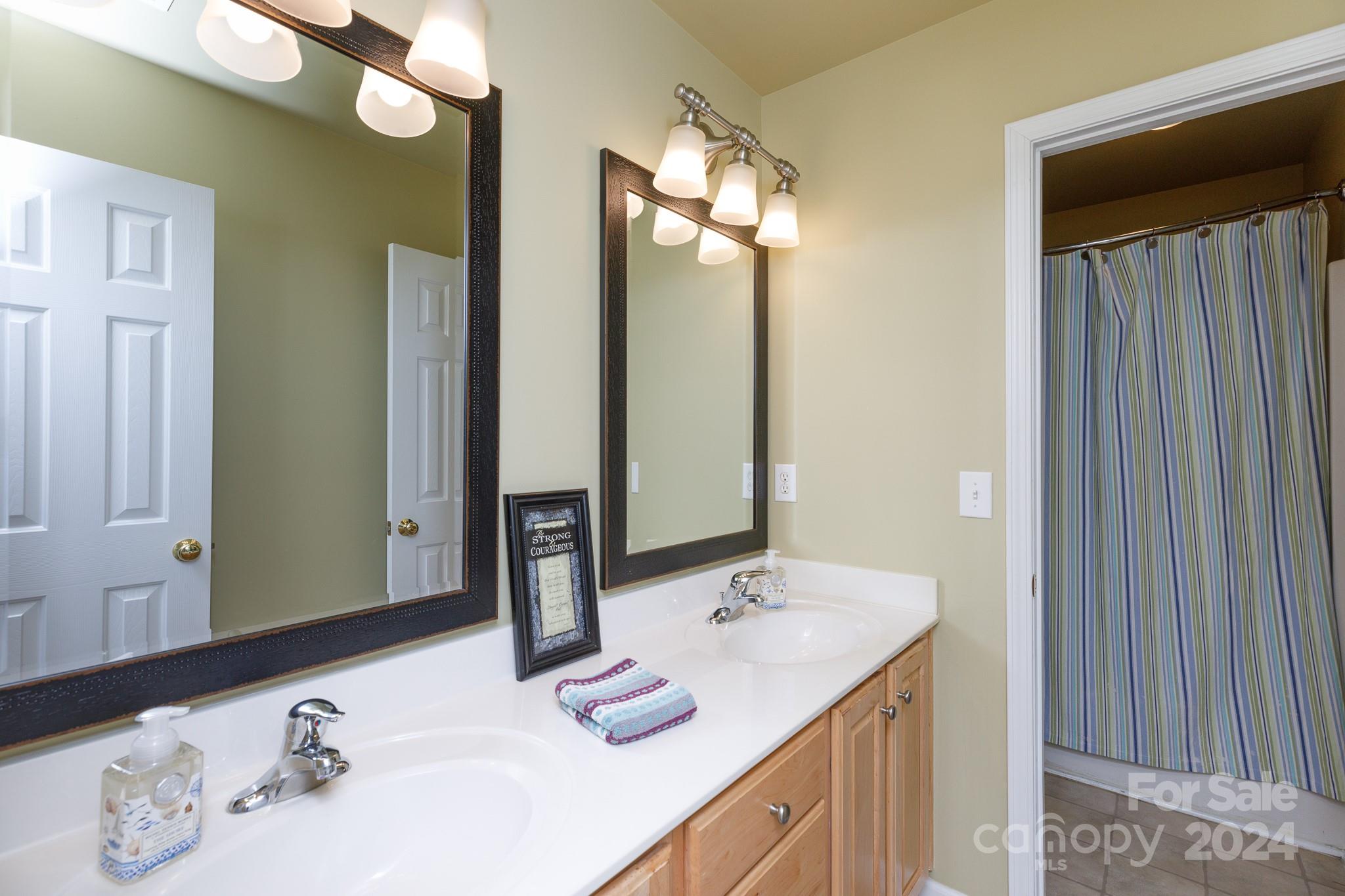 4237 Belle Meade Circle