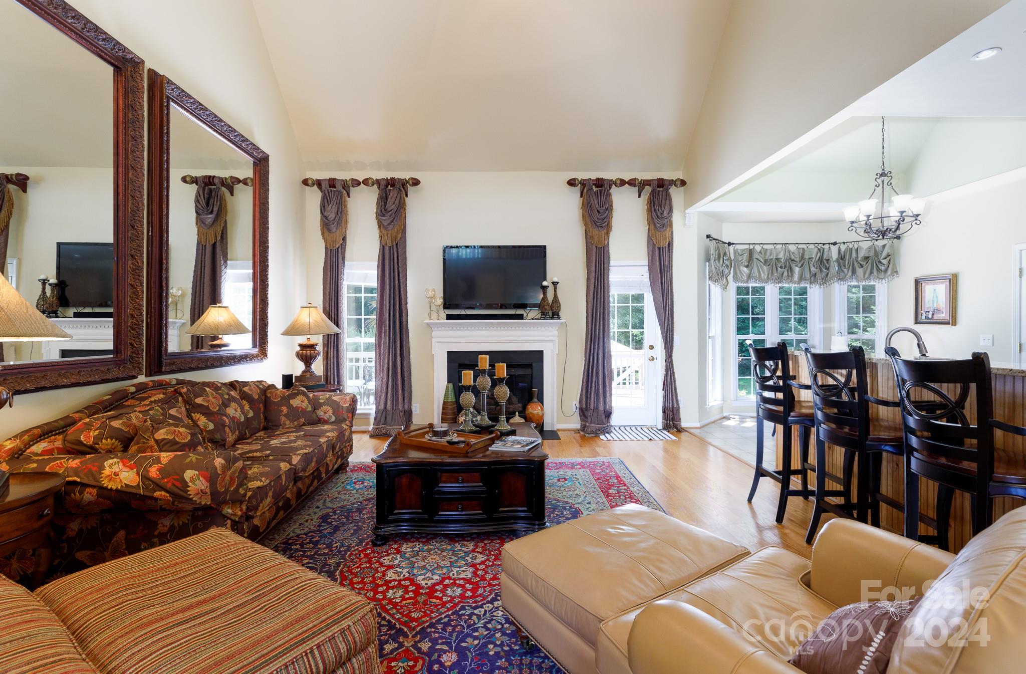 4237 Belle Meade Circle