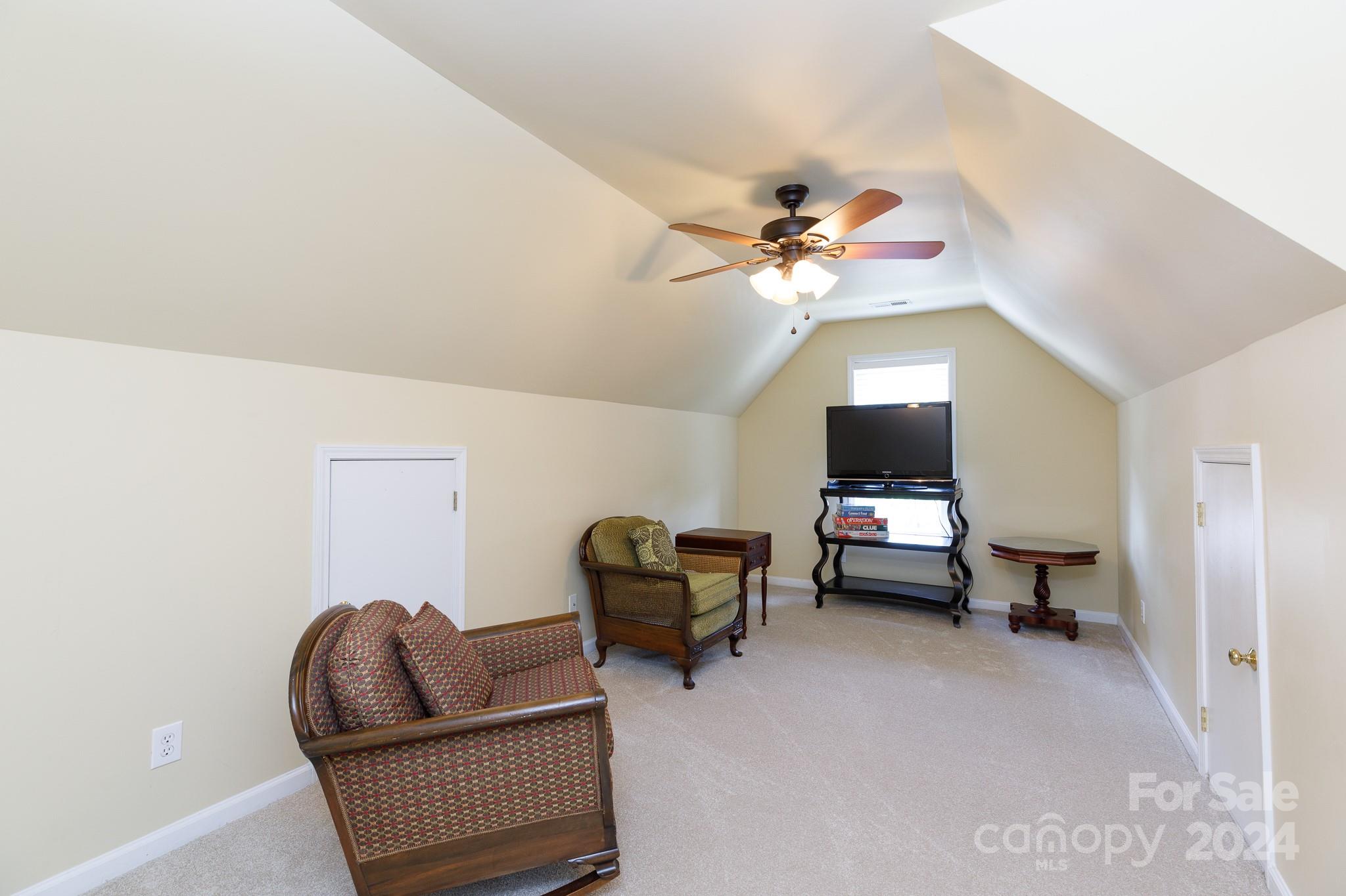 4237 Belle Meade Circle