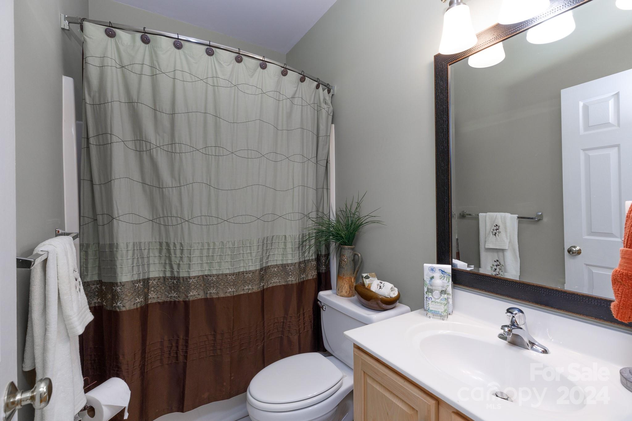 4237 Belle Meade Circle