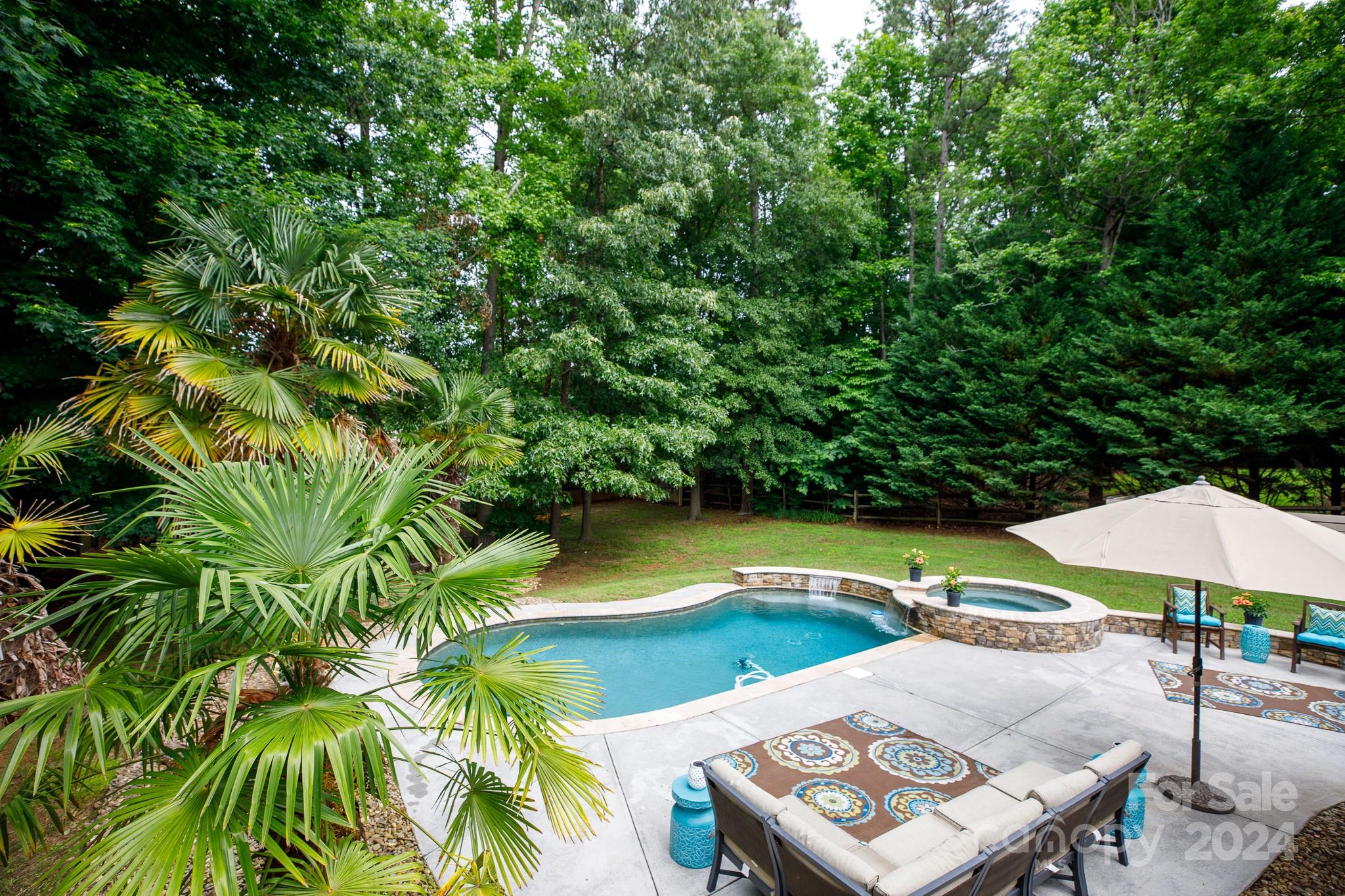 4237 Belle Meade Circle