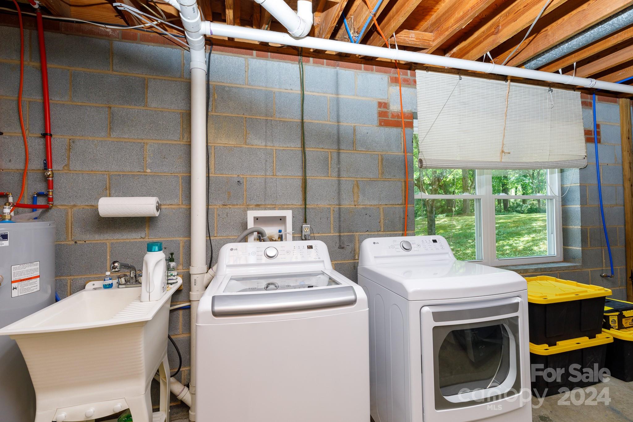 1606 N Main Street