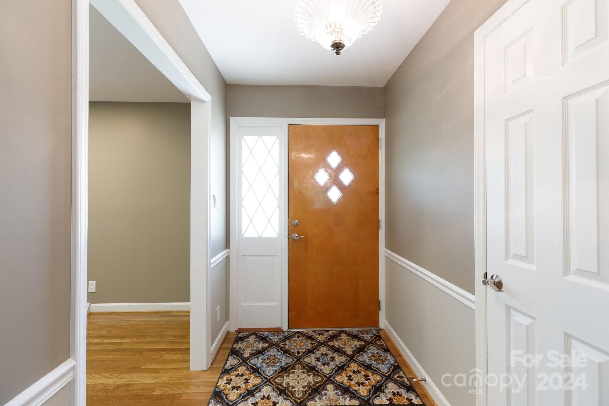 1606 N Main Street