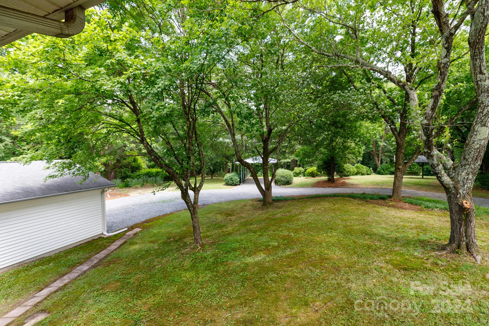 1606 N Main Street