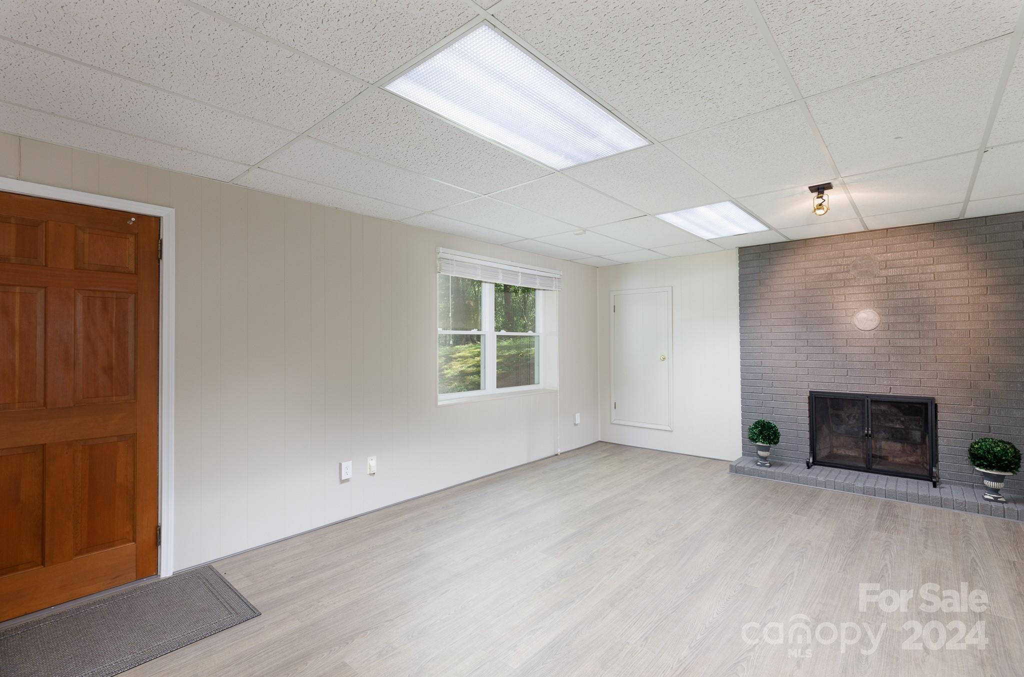 1606 N Main Street