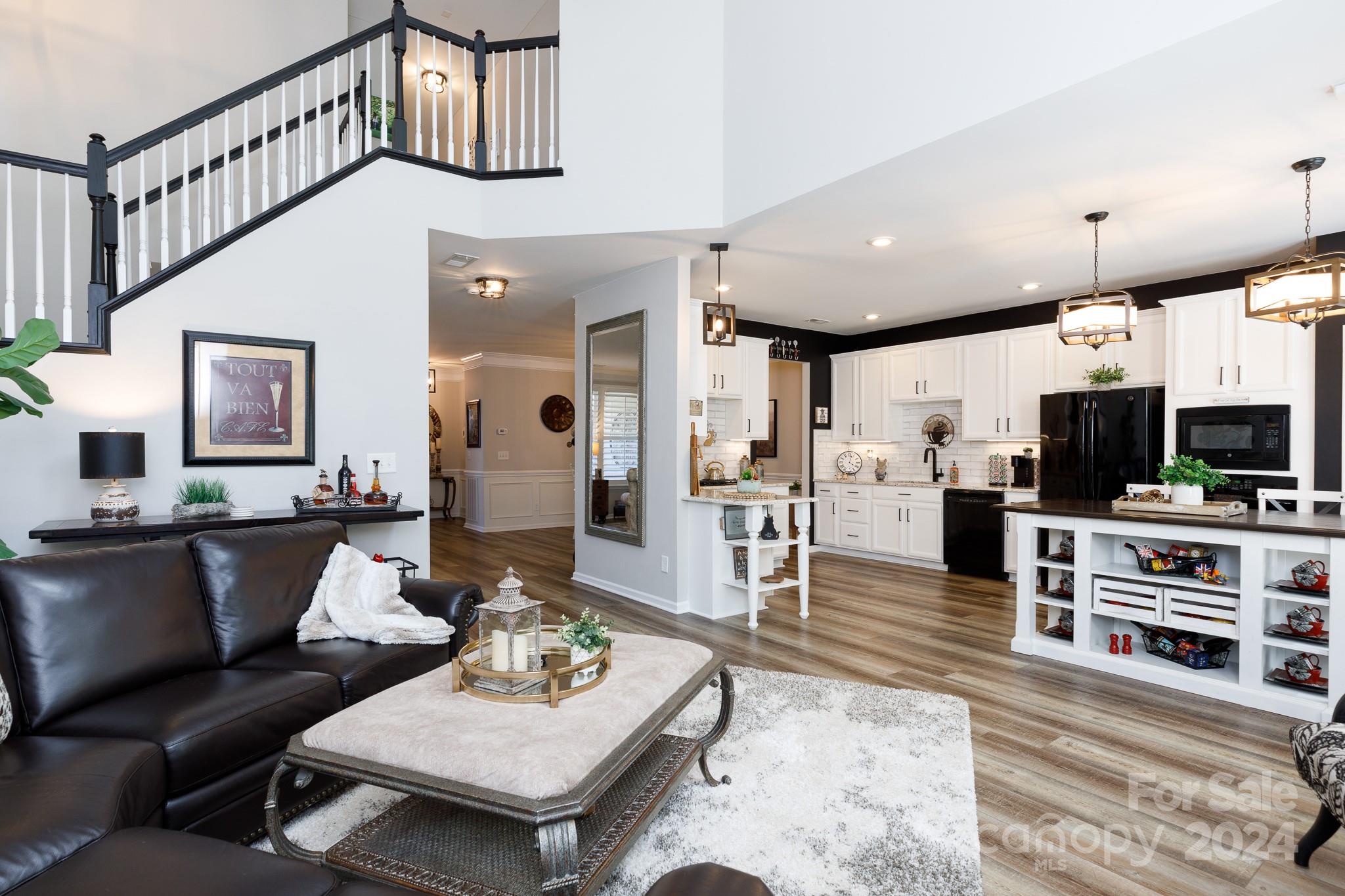 710 Deerbrook Lane