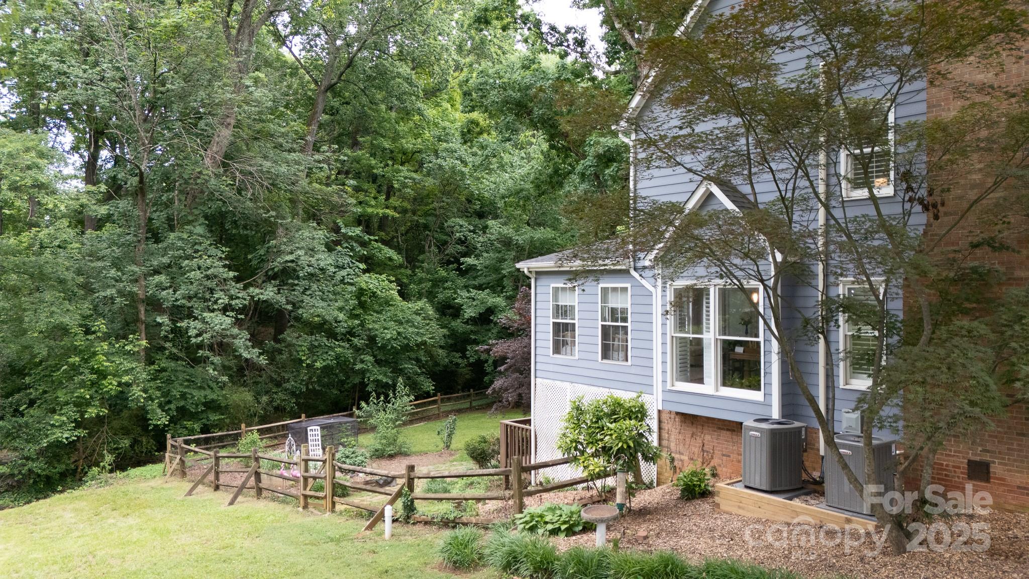 211 Southfork Drive