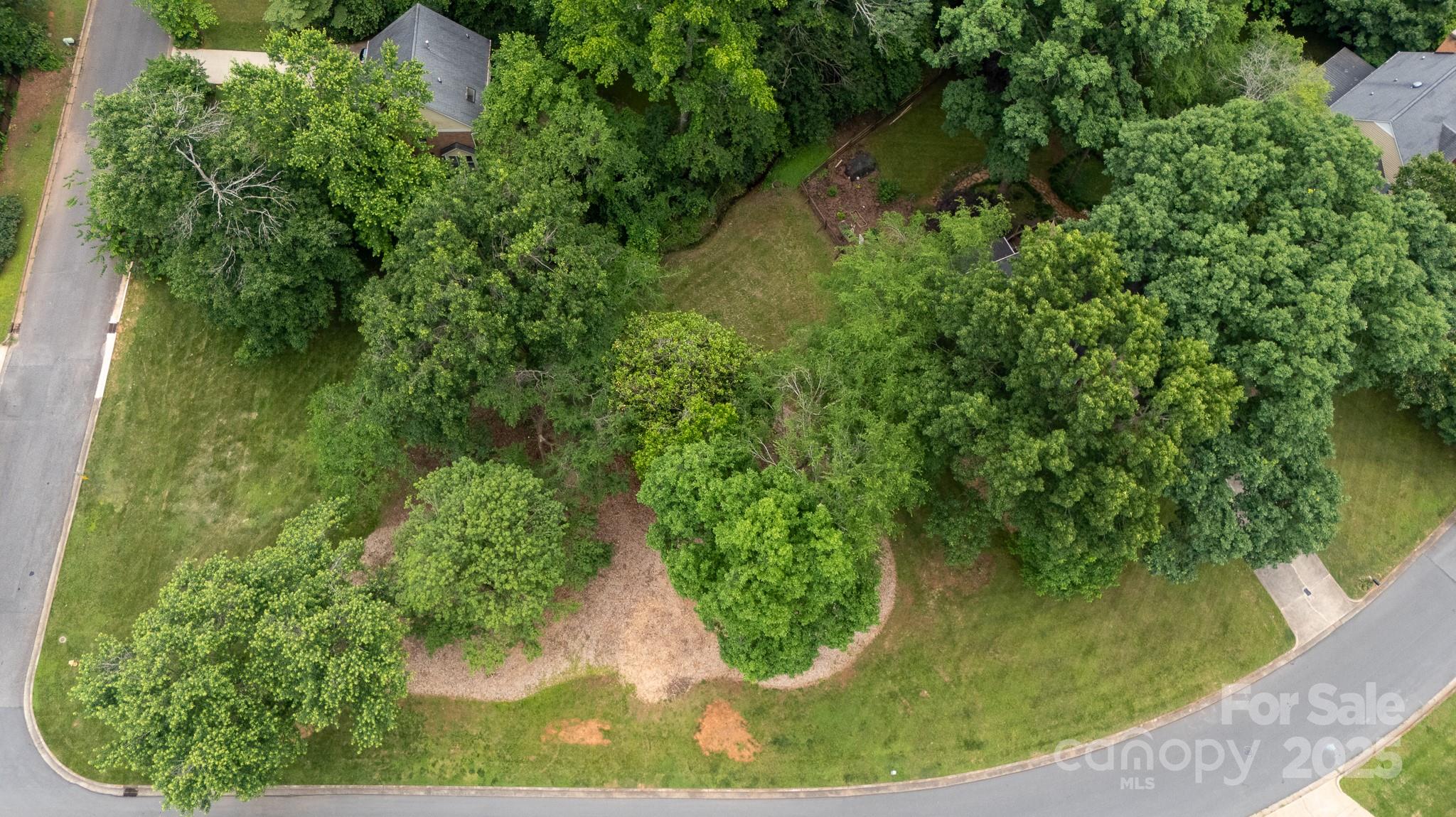 211 Southfork Drive