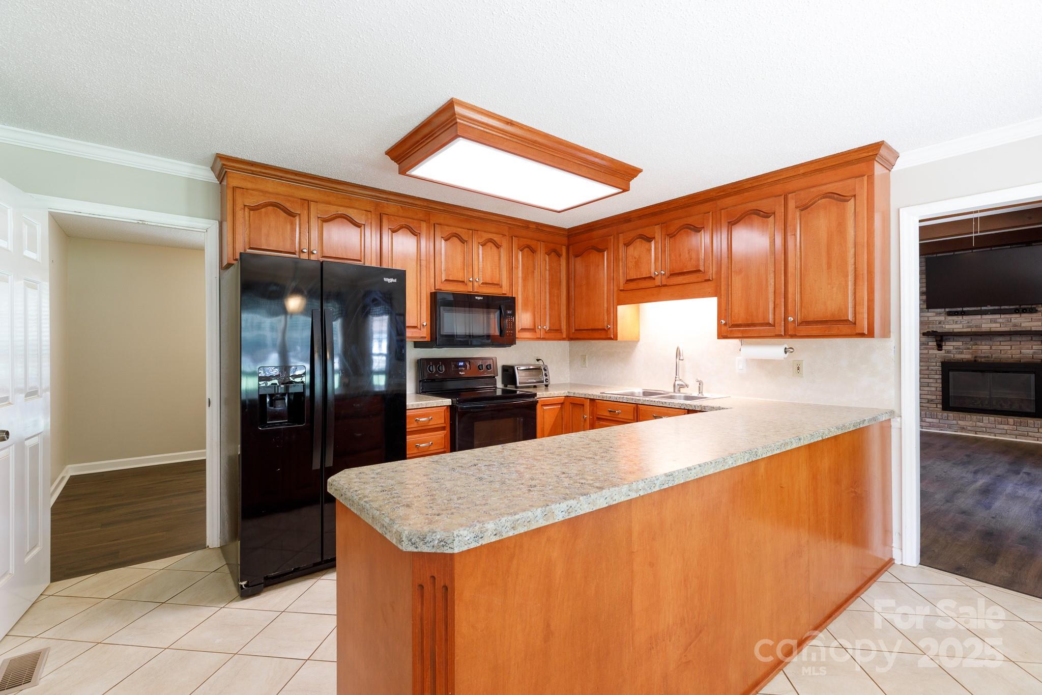 4520 Belhaven Forest Drive