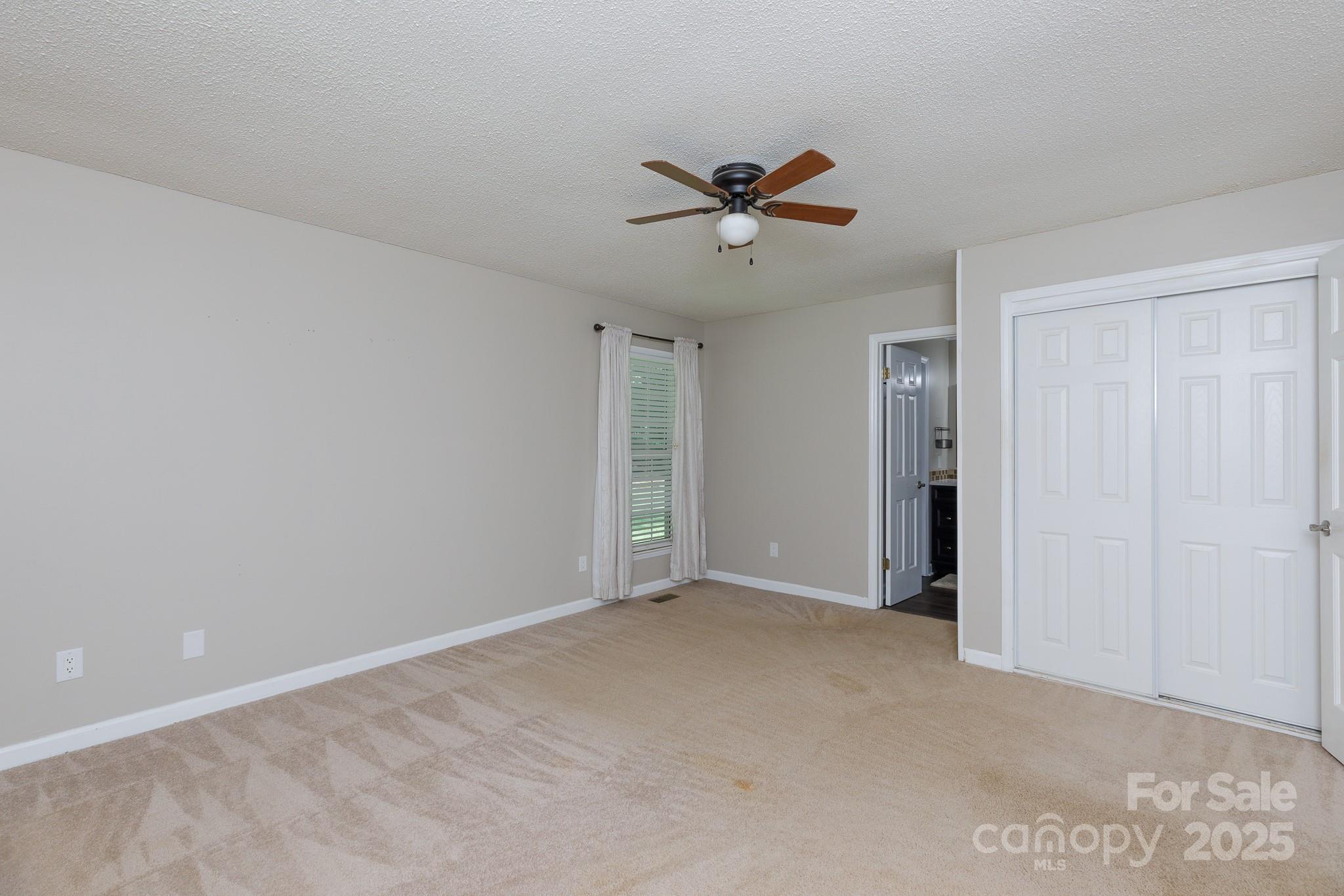 4520 Belhaven Forest Drive