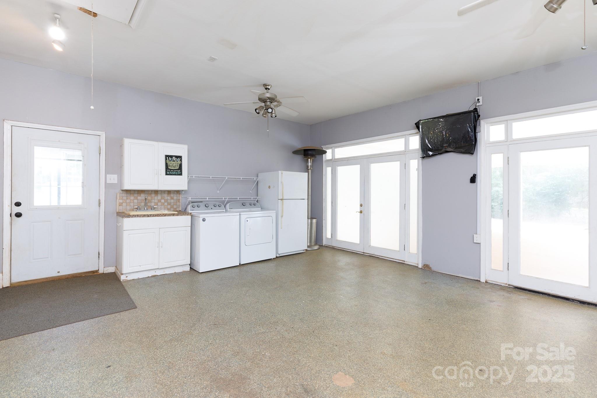 4520 Belhaven Forest Drive