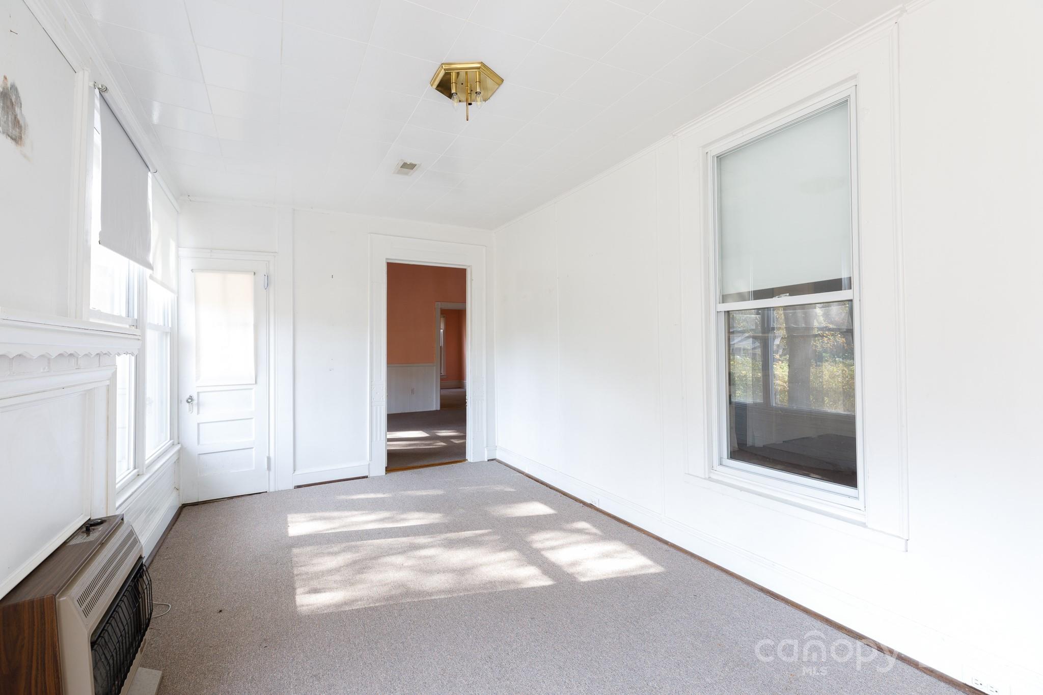 303 Kings Mountain Street