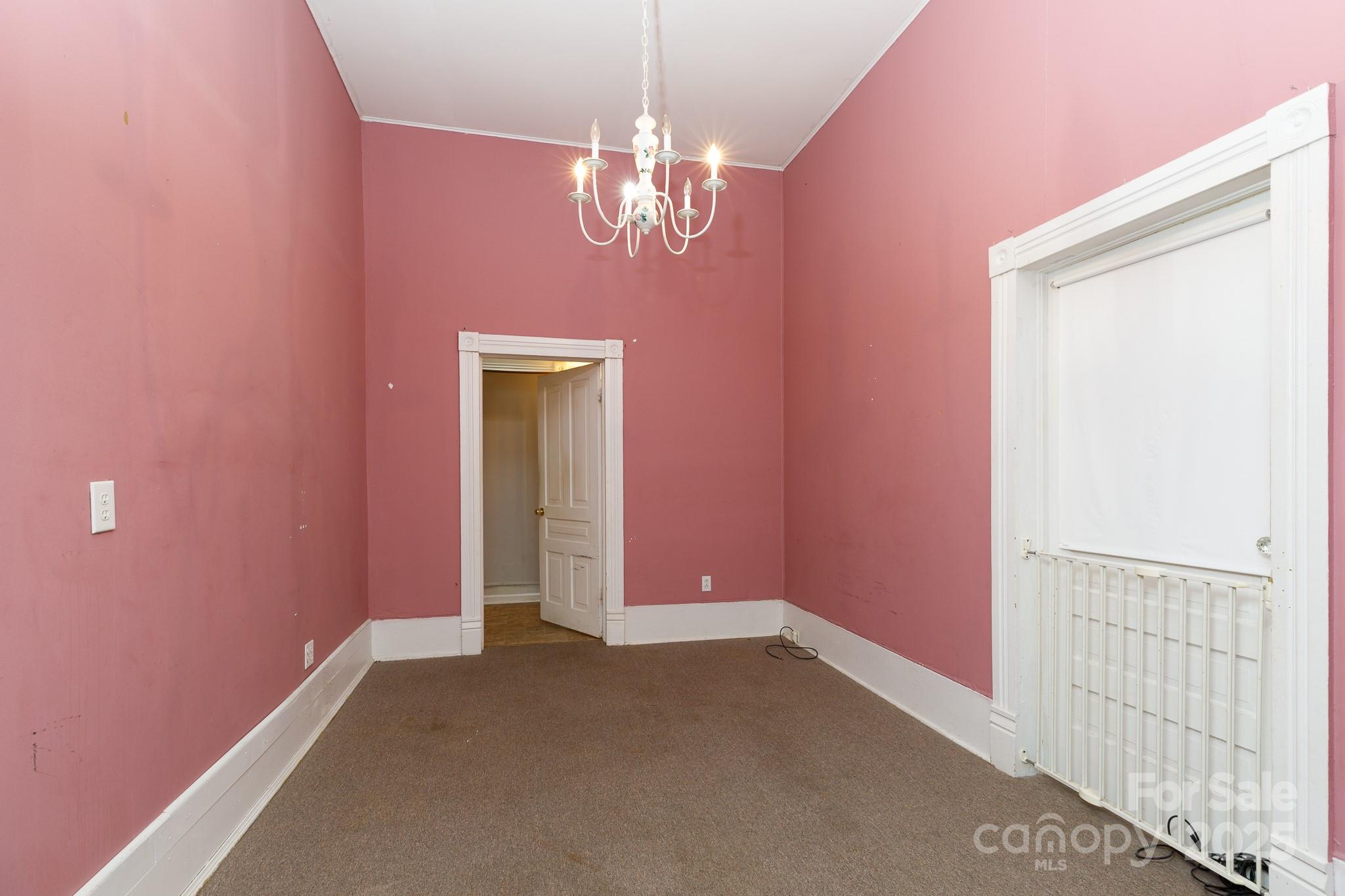 303 Kings Mountain Street